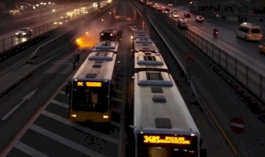 Metrobüsde Yangın