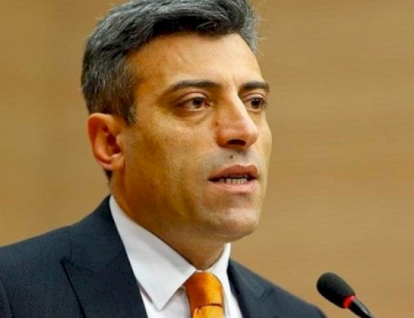 Yeni Parti Kuruyor
